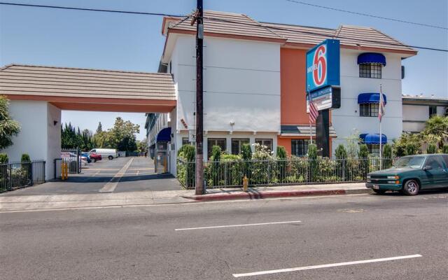 Motel 6 Van Nuys