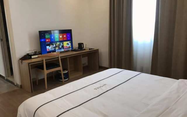 Bai Chuan Hotel