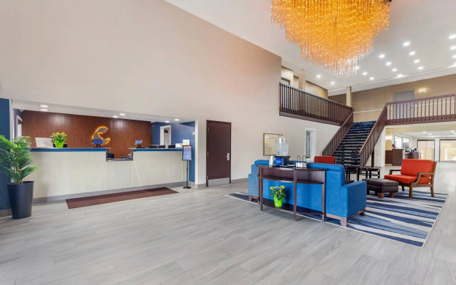 Comfort Inn Bourbonnais near I-57