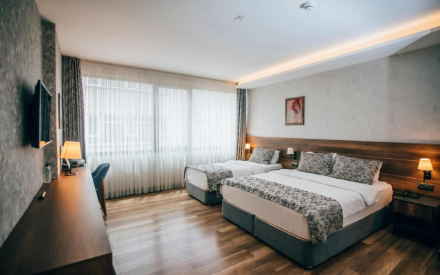 Life Point Hotel