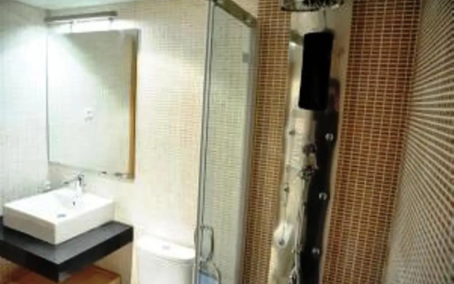 La Salle 37 Apartment