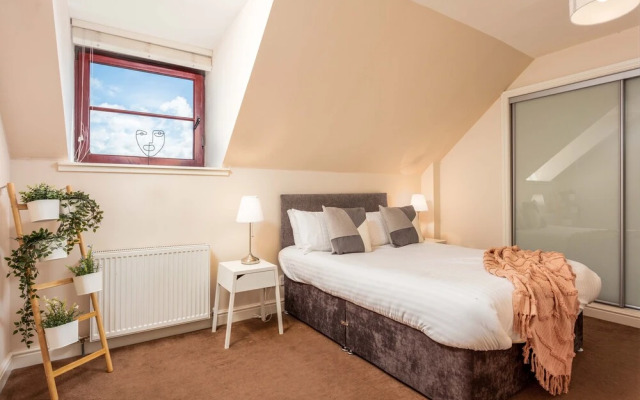 Elliot Suite No9 - Donnini Apartments