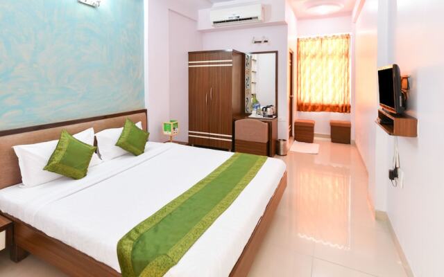 OYO 2116 Skylon Hotel