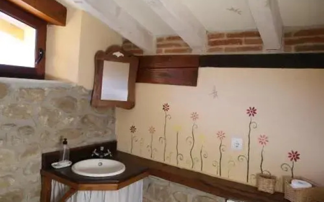 Apartamentos Rurales La Casa Vieja De Silió