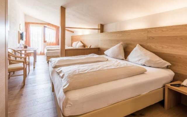 Künstleralm Hotel & Apartments