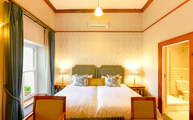 Eendracht Hotel & Apartments