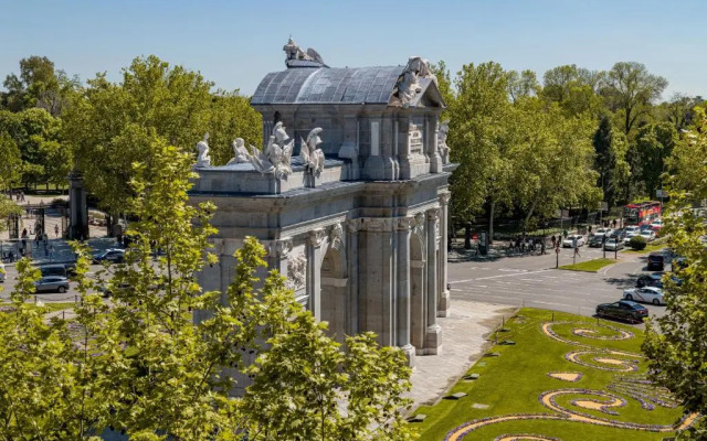 Casa Faraona Luxury Residences