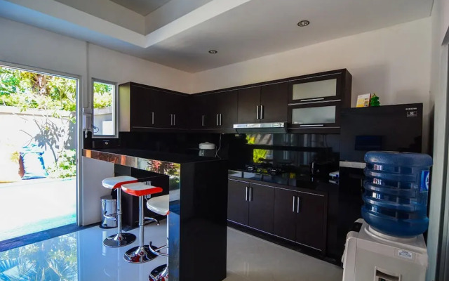 Villa Cinta Kelapa