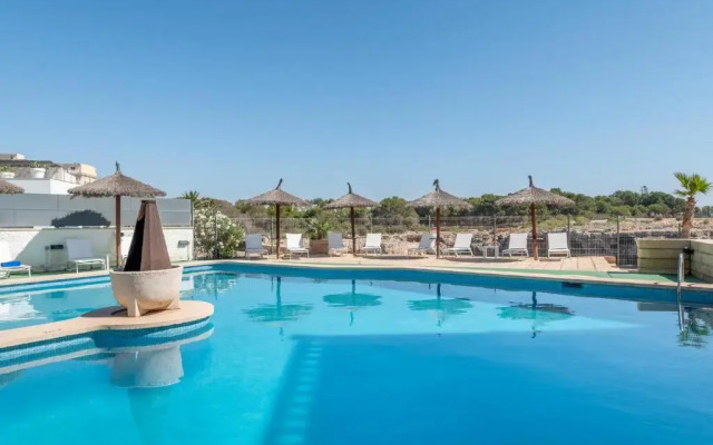 Orange Colom Seaside Apartments