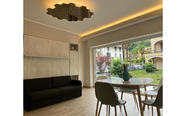 LovingStresa Studio in the heart of the town