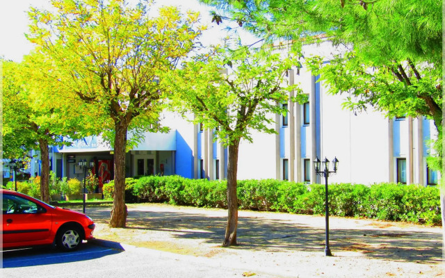 Aix Hotel