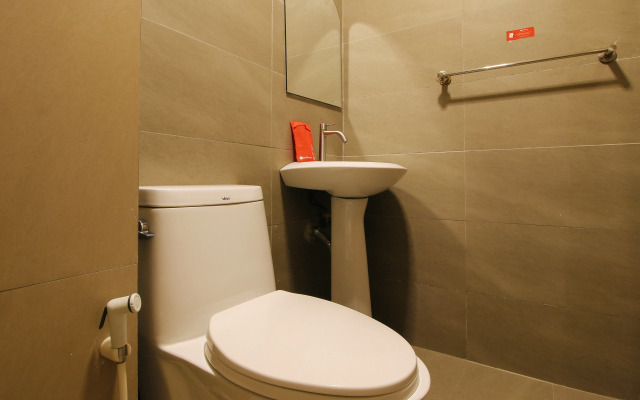 RedDoorz Plus @ San Marcelino Malate