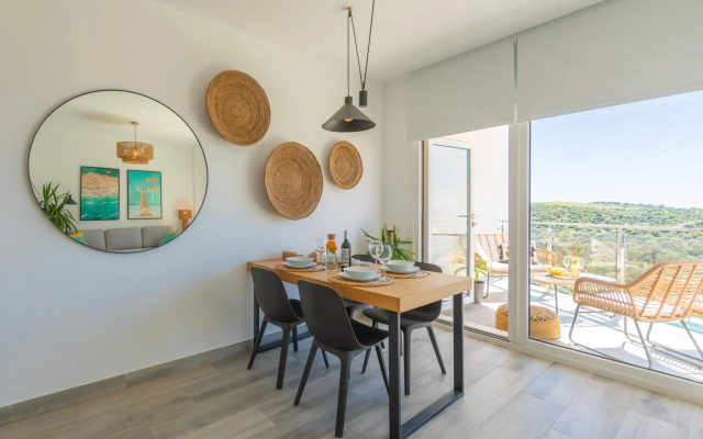 Views, Terrace & Pool - Fibre WIFI - SimplyTarifa