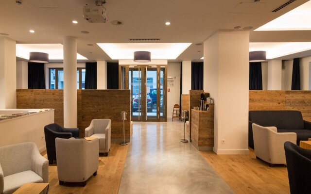 Bayer 89 Vi Vadi Hotel