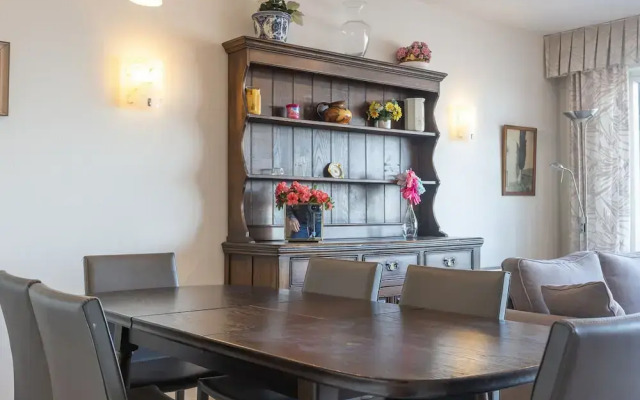 Bright Apartment on the 7th Floor