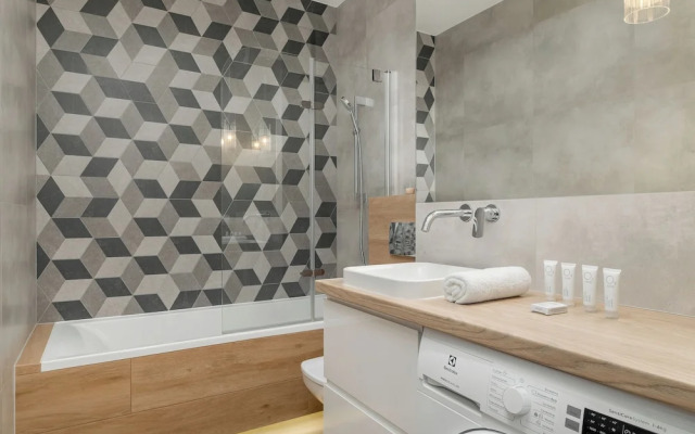 Cozy Apartment for 4 by Renters