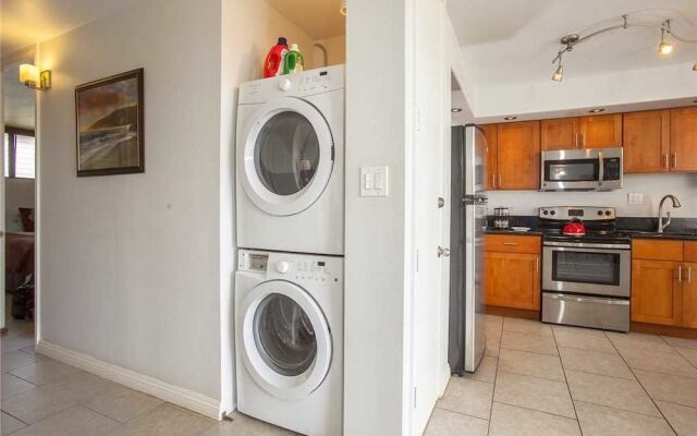 Maui Parkshore 306 - 2 Br Condo