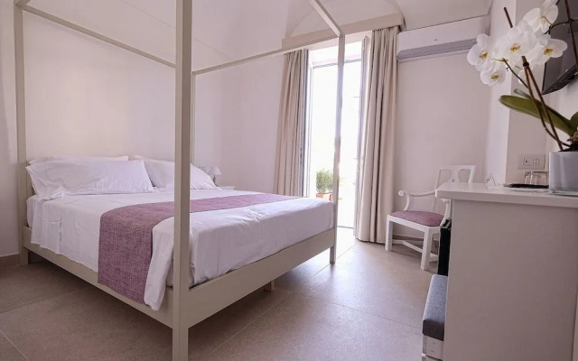 Villa Giardini Luxury Room