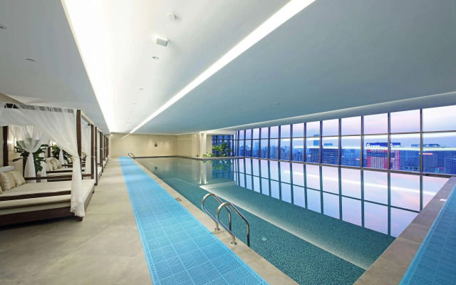 Howard Johnson Caexpo Plaza Nanning