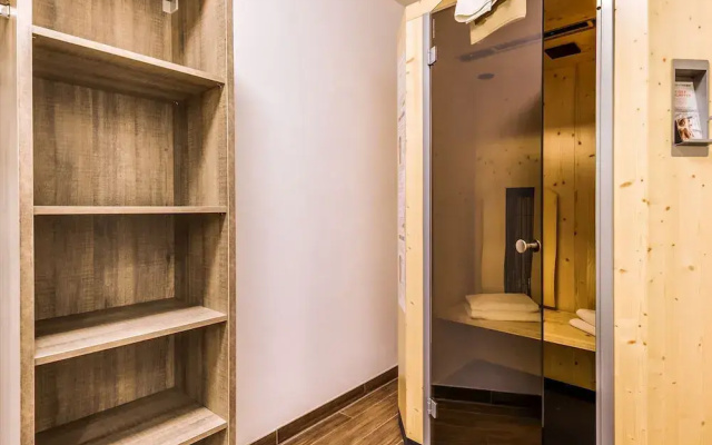 Luxuriose Ferienwohnung am Stormthaler See