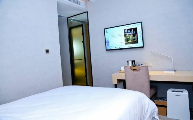 Lavande Hotel GZ BaiYun Airport