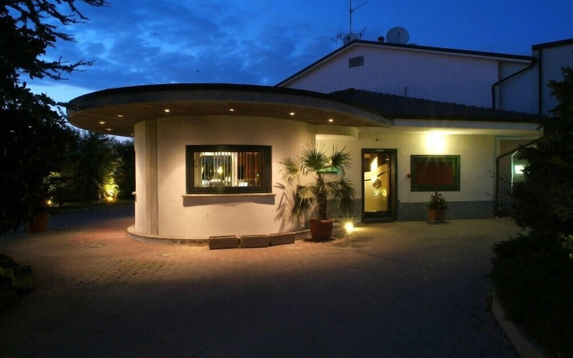 Motel K Suite A Tema & Wellness