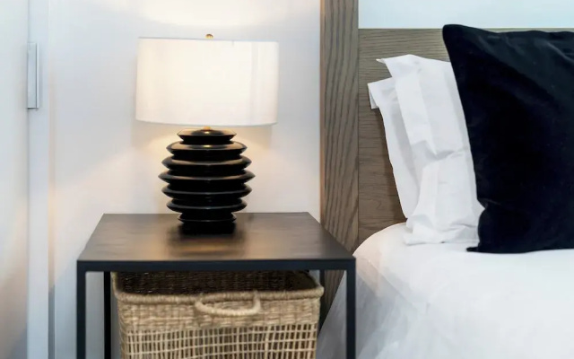 Luxury Apartments by Hyatus Downtown Boston
