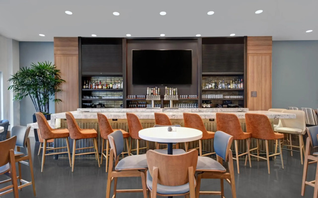 Holiday Inn Express Houston - Galleria Area by IHG