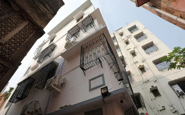 Upasana Guest House By OYO Rooms
