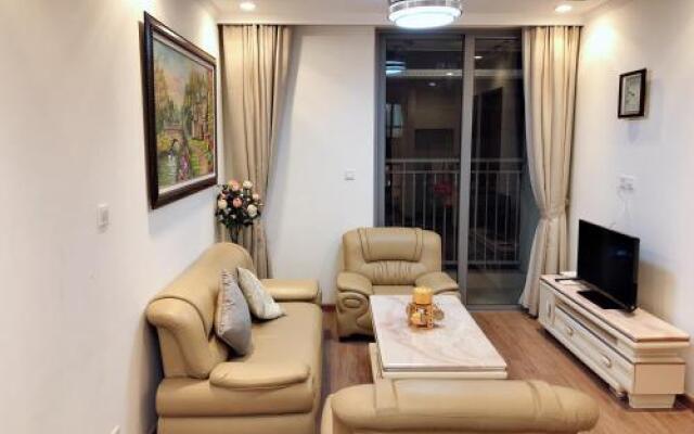 Elegant Parkhill Apt 1