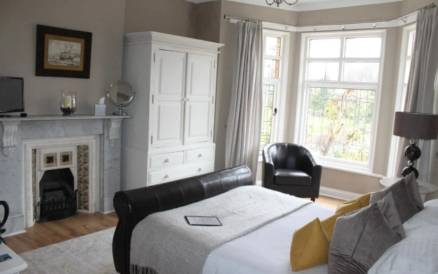 Devon House Guest House