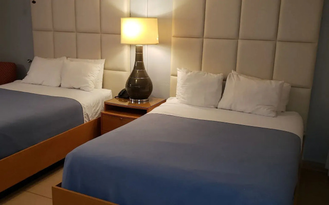 Ocean Mile Hotel