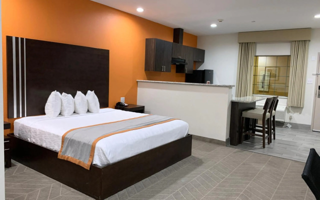 Scottish Inn & Suites - IAH Airport