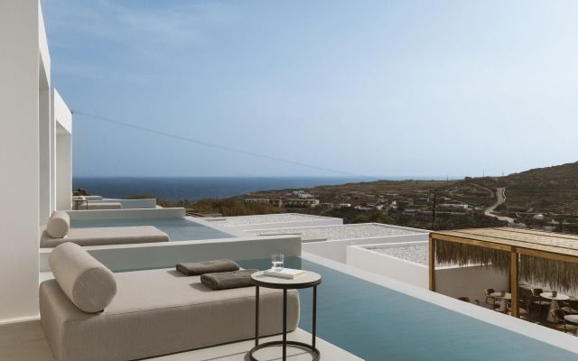 Mykonos Flow - Super Paradise