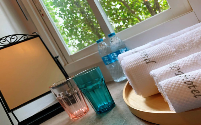R 17 Living Hotel