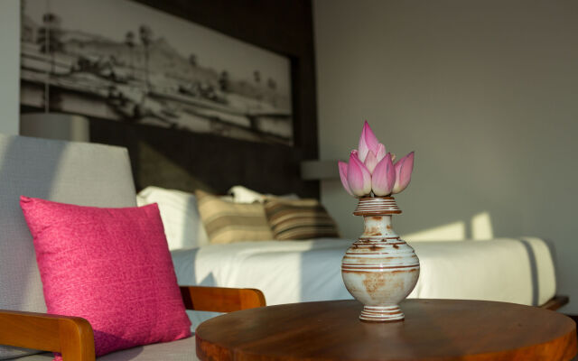 Shintana Saya Residence