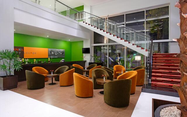 Hotel Santika Palu