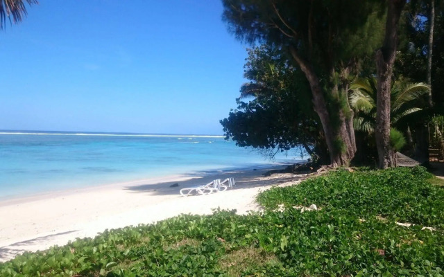 Aroa Beachside Resort