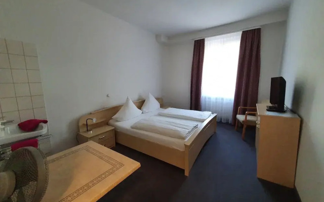 Hotel Neuenburger Hof