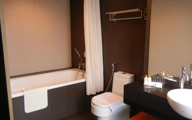 C'haya Hotel