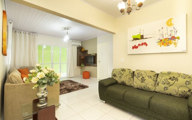 Aluguel Casa 4 quartos 503