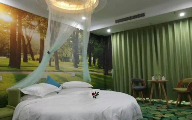 Mengya Theme Hotel(重庆梦雅主题酒店)