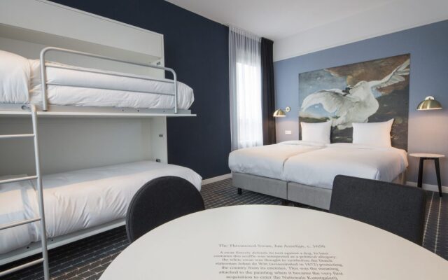 Corendon Amsterdam Schiphol Airport, a Tribute Portfolio Hotel