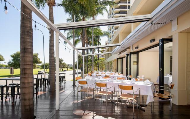 Crowne Plaza Perth by IHG