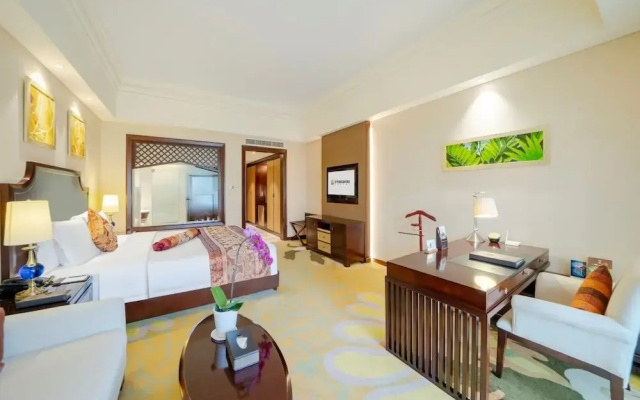 Poly International Hot Spring Hotel