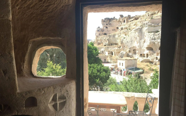 The Village Cave Hotel