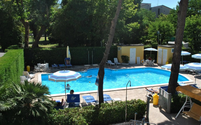 Hotel Bahama