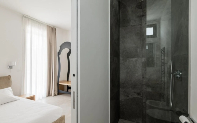 Villa Virgin Garden by Wonderful Italy