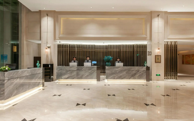 SSAW Pagoda Hotel Shanghai Baixia 