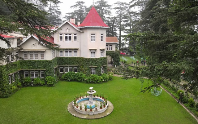 WelcomHeritage Woodville Palace